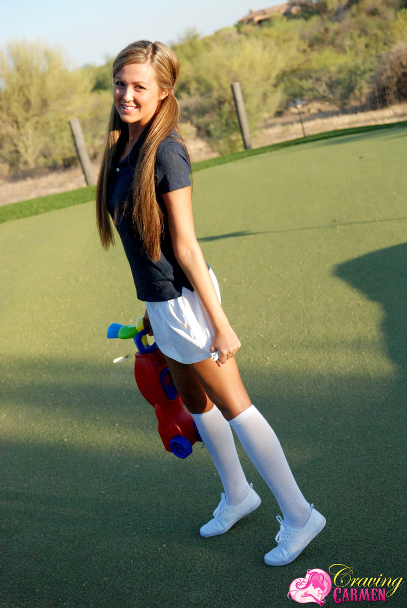 Craving Carmen Golfing Fun